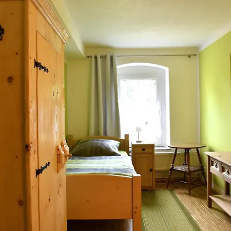 Peter Apartment *
